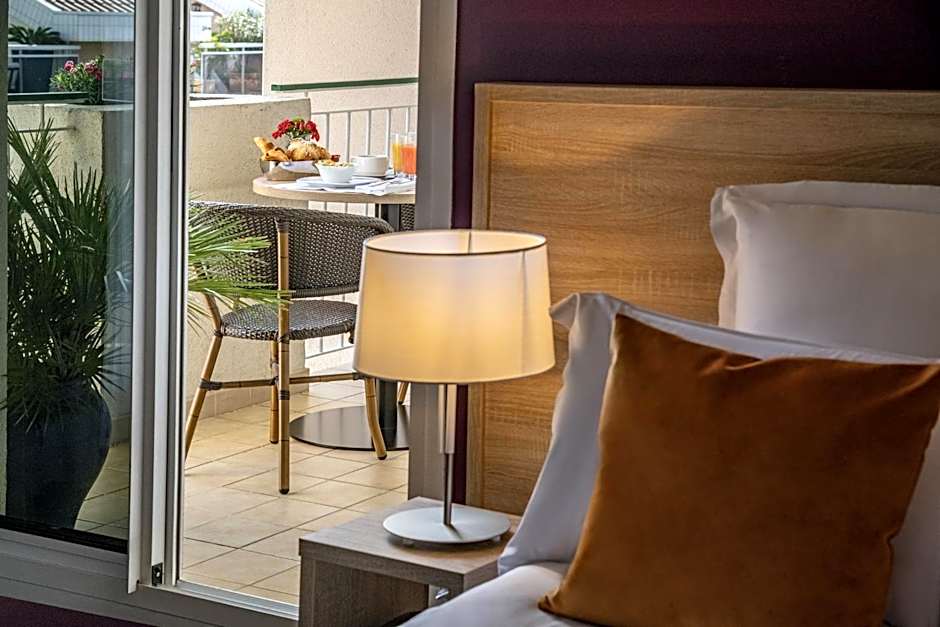 Le Cetai Cannes Beach Hotel