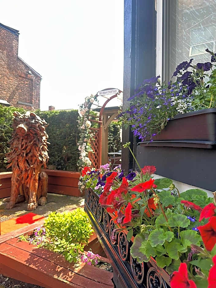 Hendham House - Near Etihad Stadium, CoOp Live Arena, AO Arena, Piccadilly Train Station & Manchester City Centre