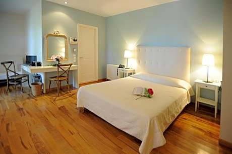 Boutique Hotel Kentrikon & Bungalows