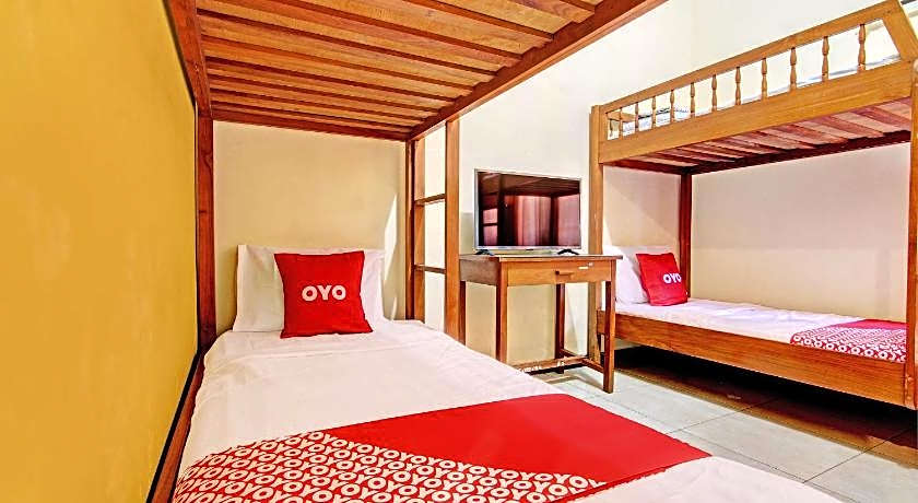 Hotel O Mtc Bunk Bed