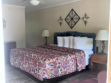Standard King Room