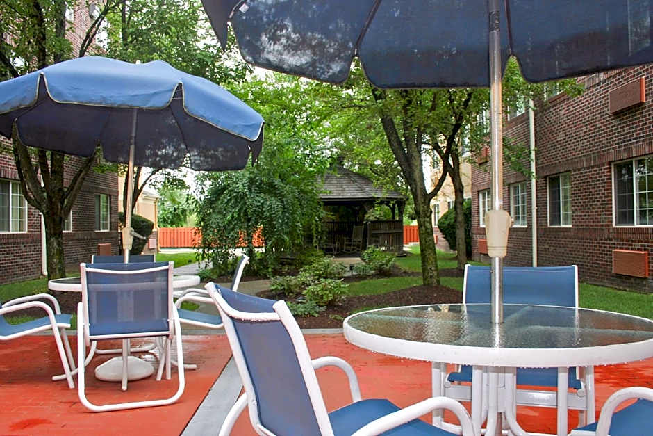 Extended Stay America Select Suites - Providence - Airport