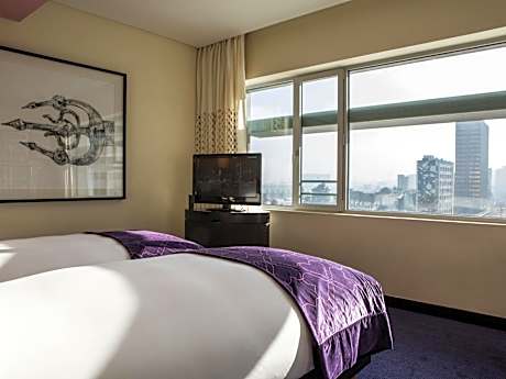 Classic King Room with King Bed