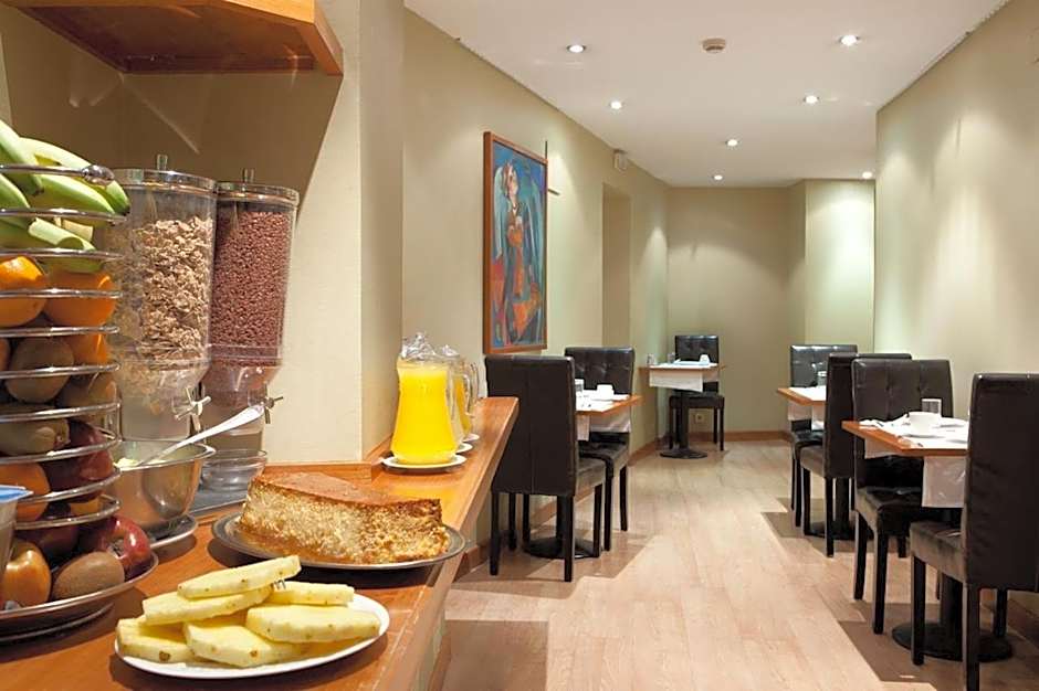 Ateneo Puerta del Sol