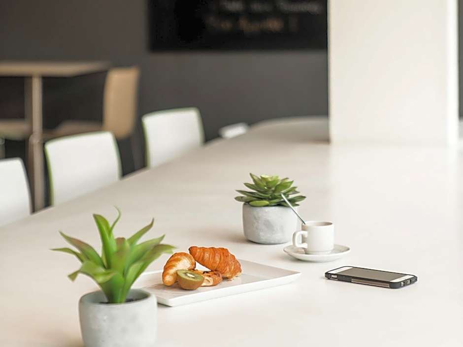 Ibis Styles Toulouse Labege