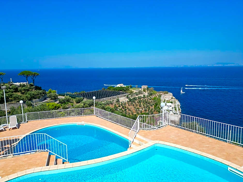 Villaggio Villa Lubrense