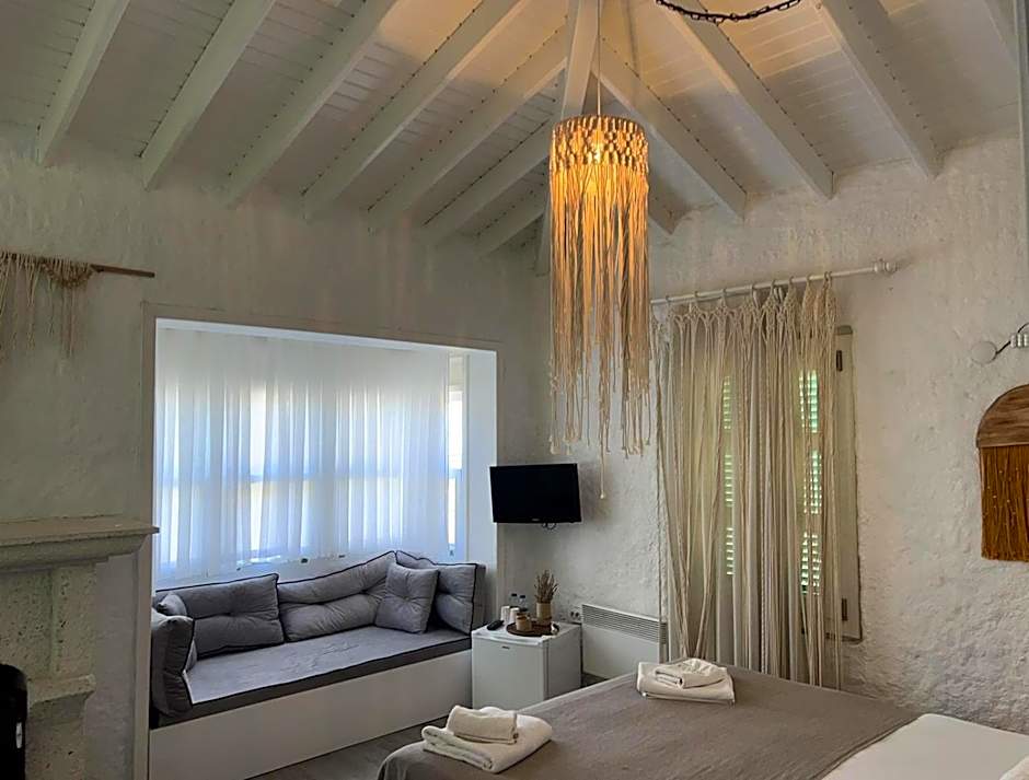 Alacati Boreas Hotel