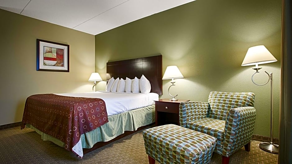 Best Western Airport Inn & Suites Cleveland