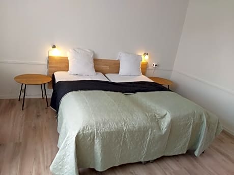 Standard 1 Double Bed or 2 Beds