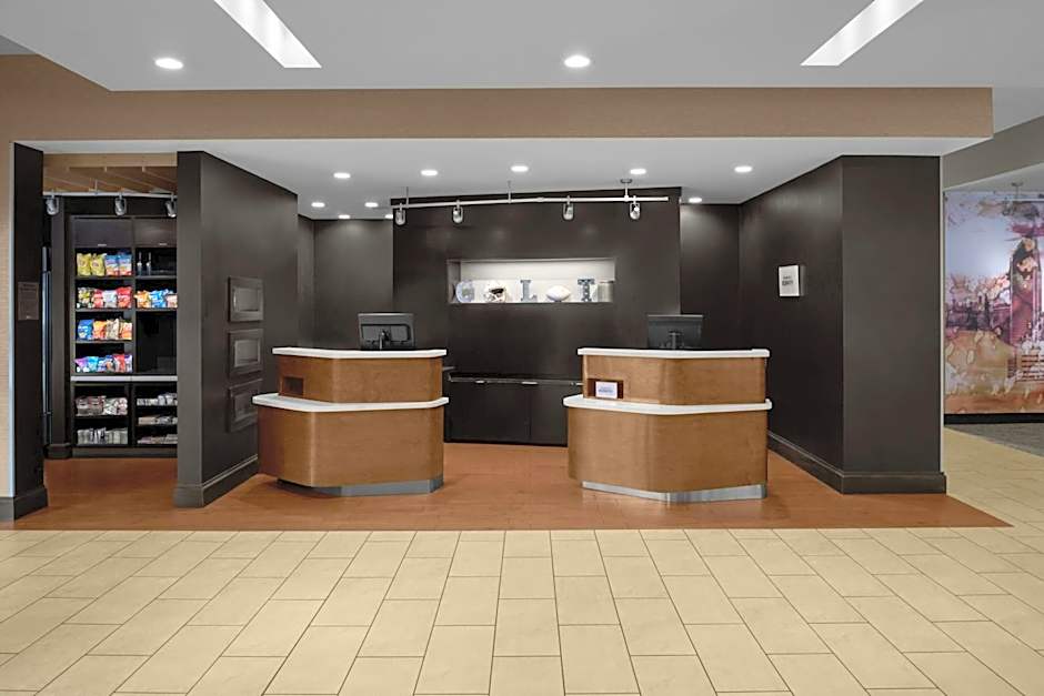 Courtyard by Marriott Charlotte Airport North