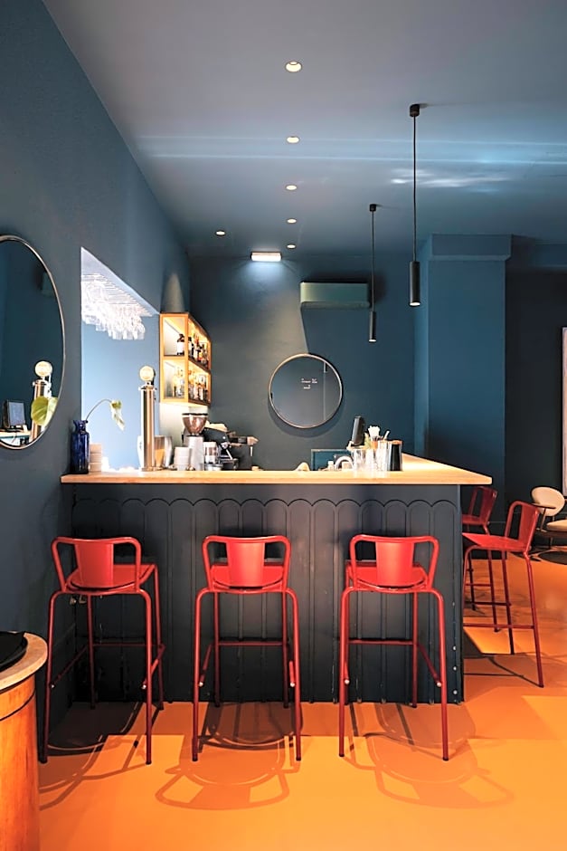 Esqina Cosmopolitan Lodge