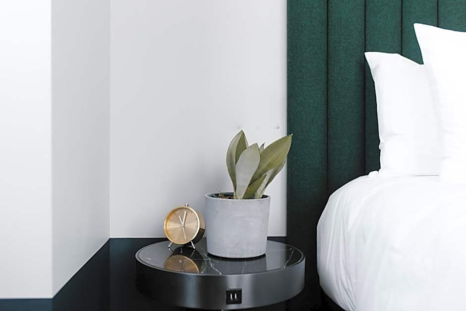 Woodlark Hotel Portland, a Tribute Portfolio Hotel