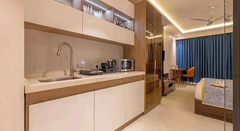 Vaabi Saabi Hotel – Gurgaon, NY