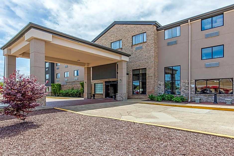 Comfort Inn & Suites Mccomb