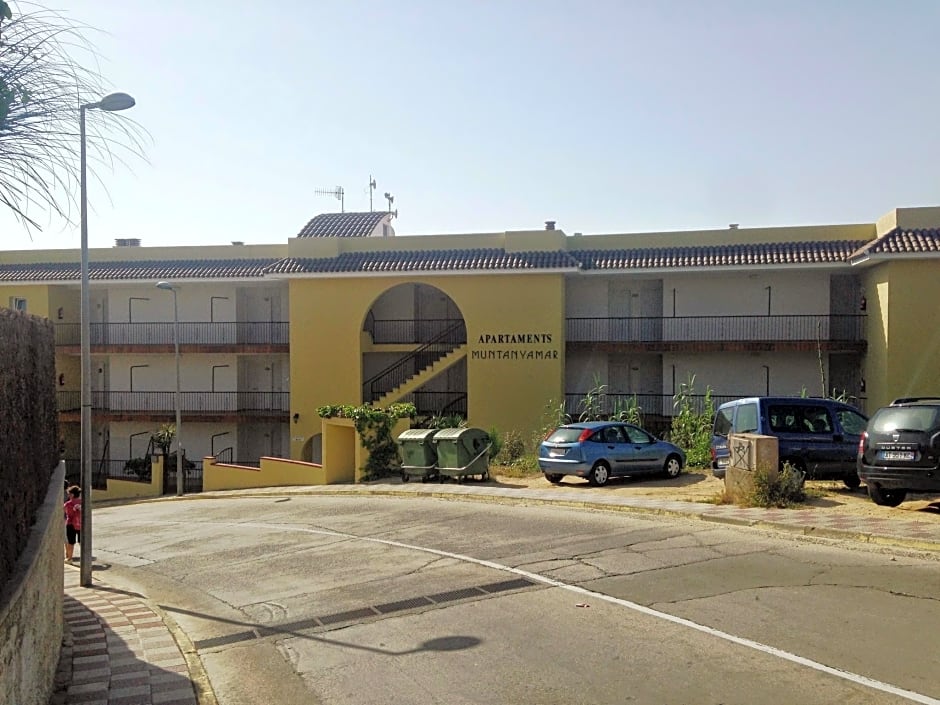 Apartaments AR Muntanya Mar