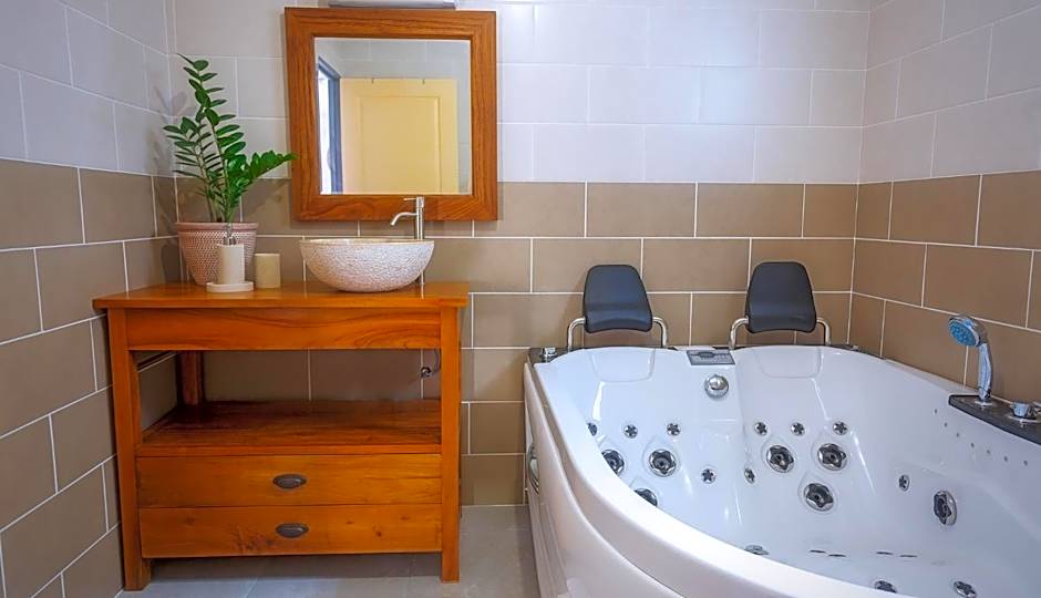 Le Be-Mahot - Hell Bourg