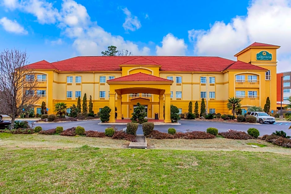 La Quinta Inn & Suites by Wyndham Fultondale