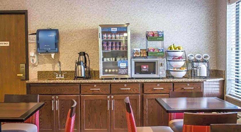 Comfort Inn