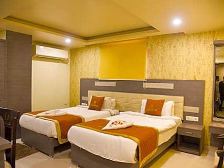 Club Room
