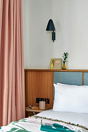 Two Bedroom Apartment with Terrace