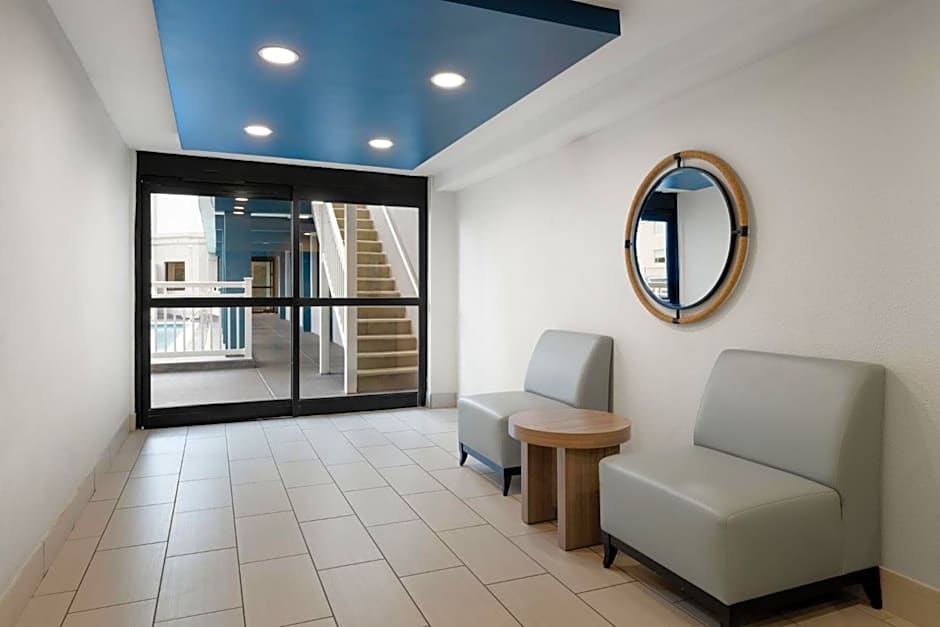 Garner Hotel Virginia Beach North by IHG