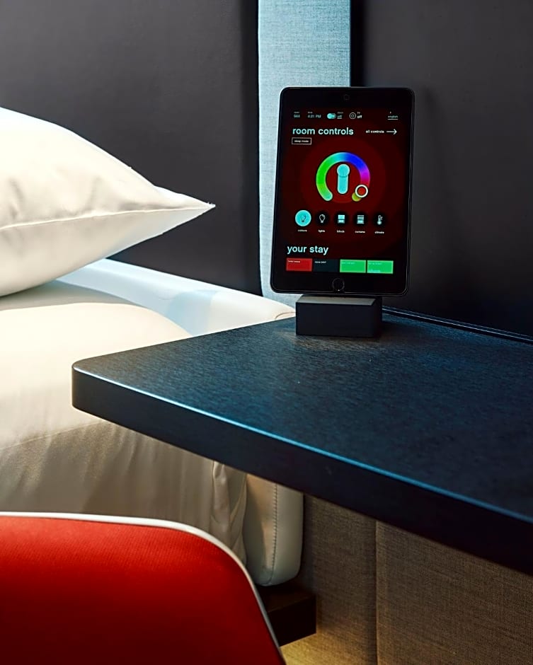 citizenM Chicago Downtown