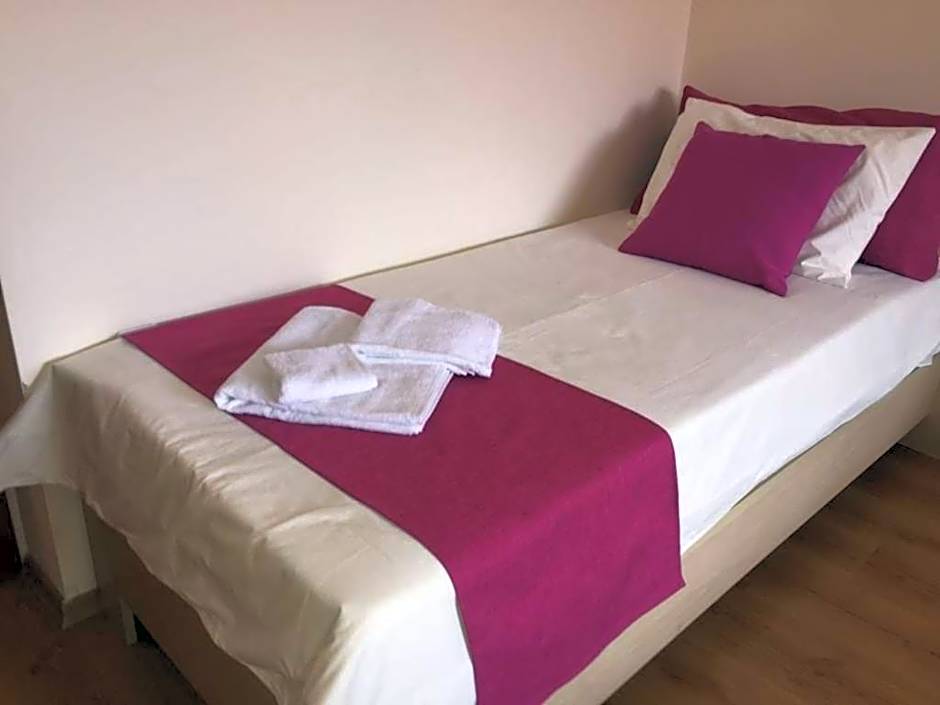 Cedar Lodge 3/4 Apartment Paradise