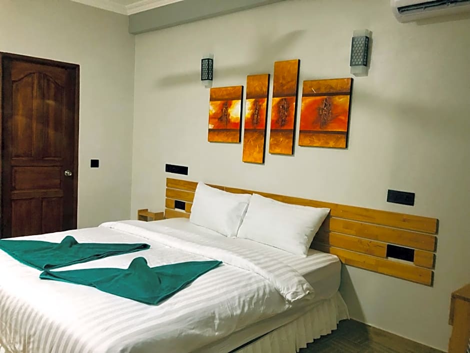 IRIS Beach Residence