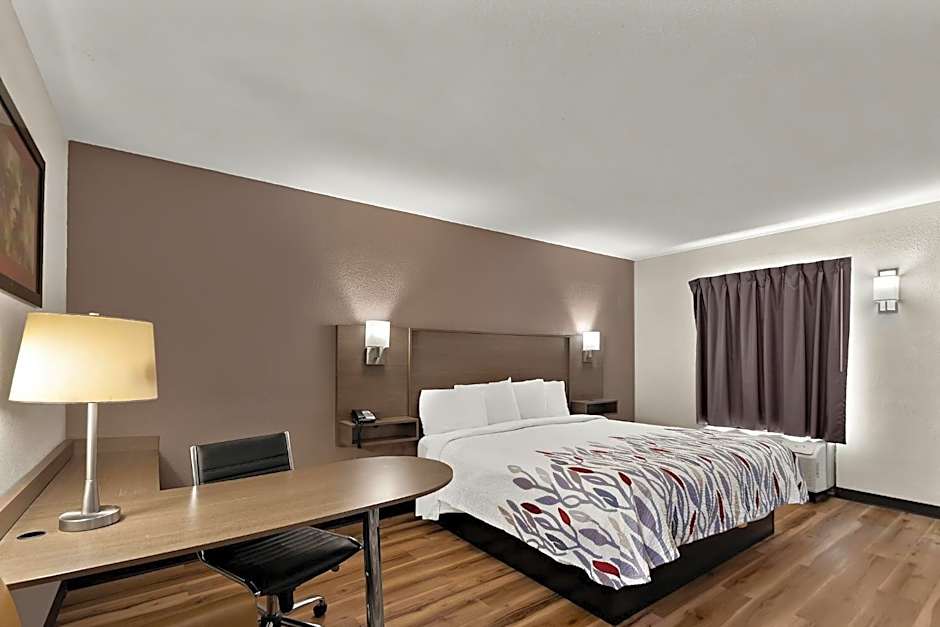 Photo 1 of 10 of Superior 1 King Bed, 2nd Floor