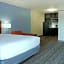 Hotel South Tampa & Suites