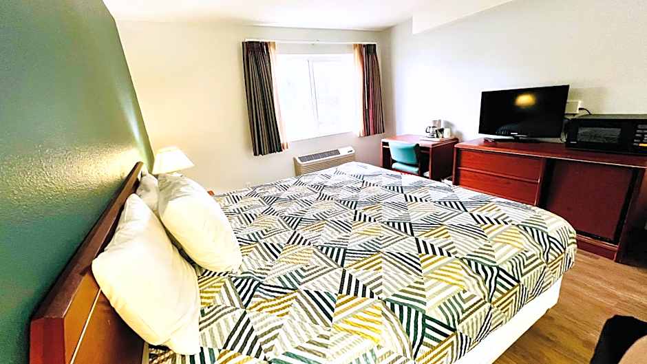 Studio 6 Suites Portland, OR Downtown OHSU