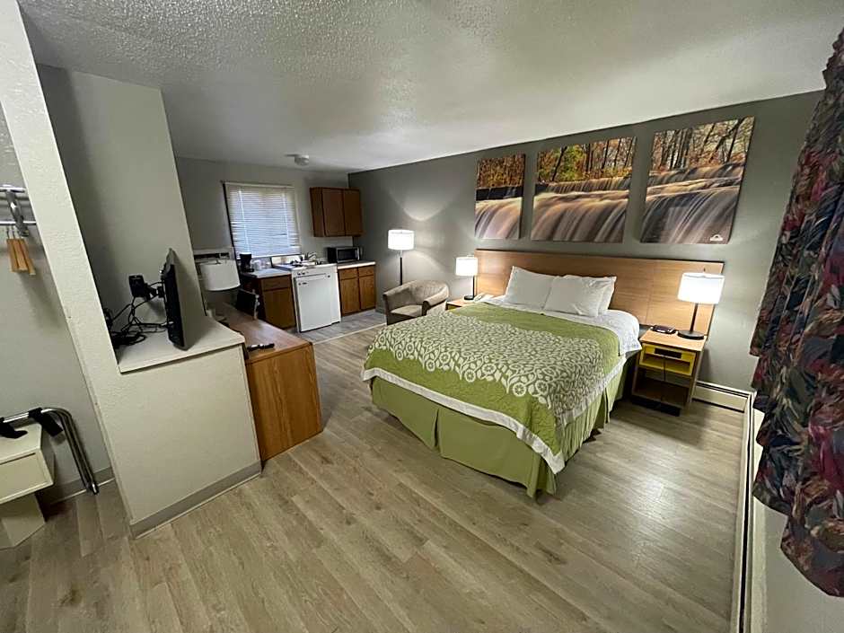 Days Inn by Wyndham Alpena