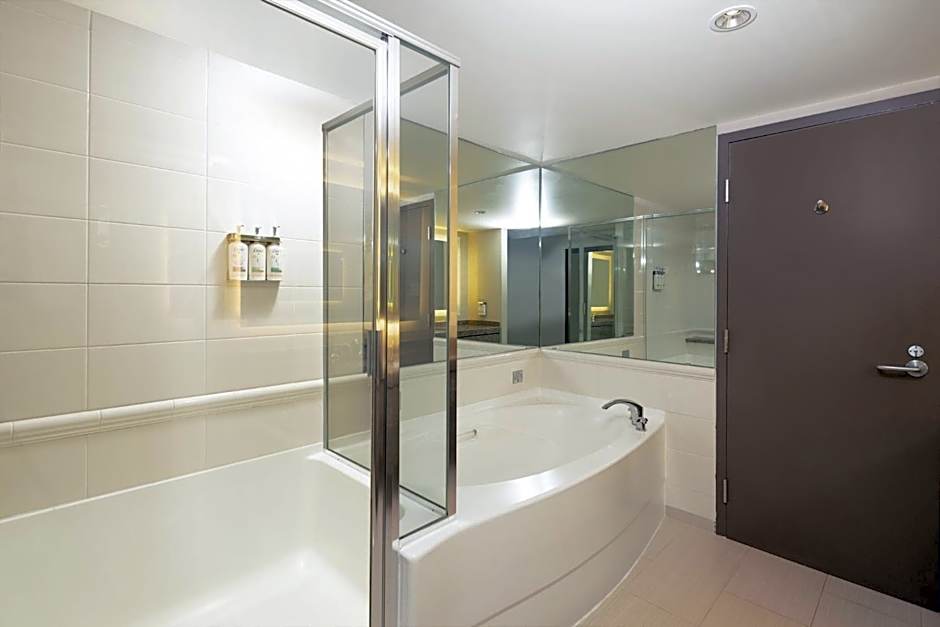 Holiday Inn Vancouver Airport Richmond By IHG