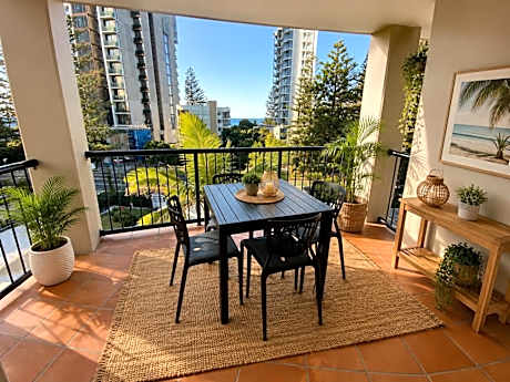 San Mateo On Broadbeach