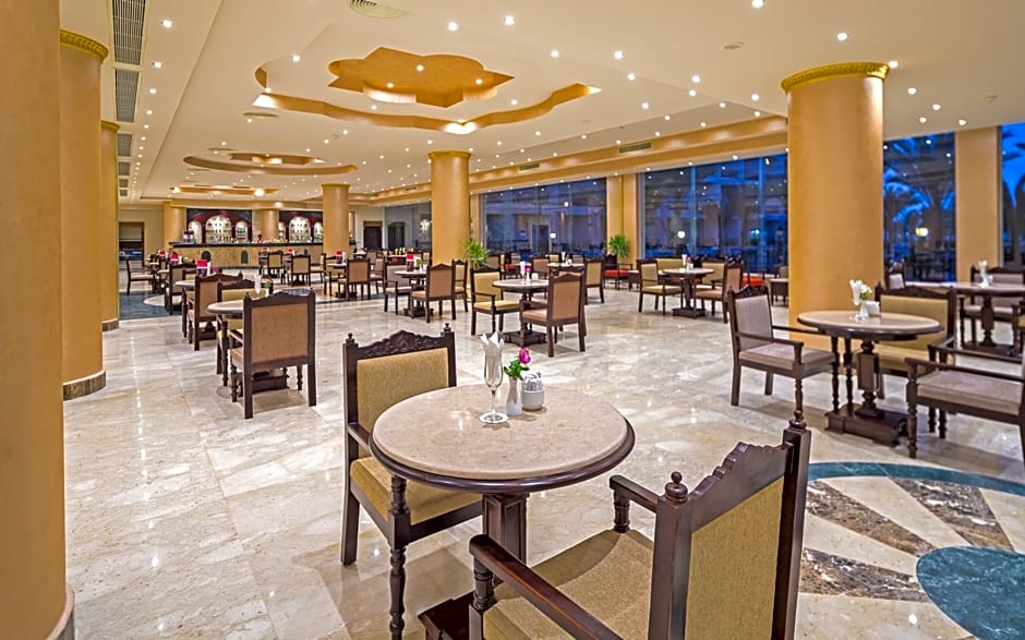 SUNRISE Le Jarden Resort