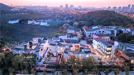 Blossom House Suzhou Shushan Yunquan