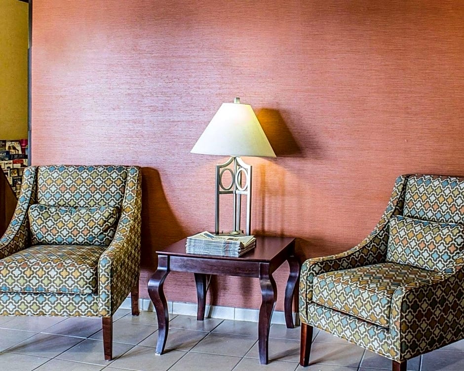 MainStay Suites Coralville - Iowa City