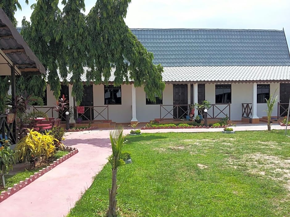 Rasa Senang Villa - Muslim Only