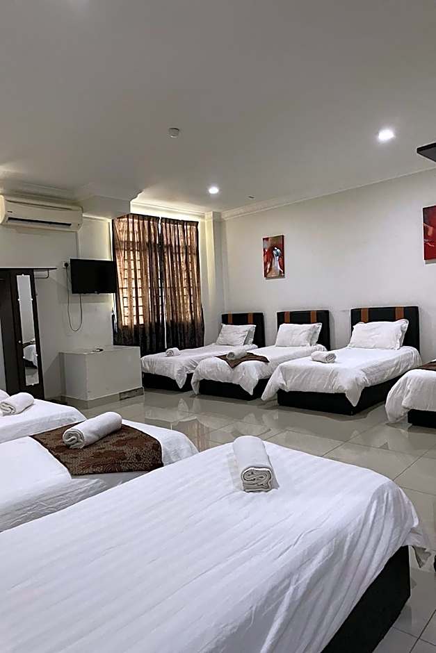 Hotel Mutiara KGMMB