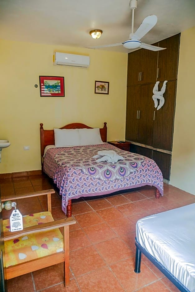 Navieros Rooms Bacalar