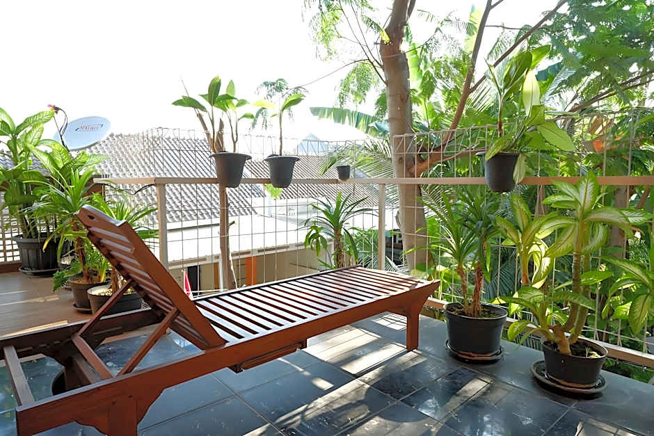 RedDoorz Syariah near Menara Kudus