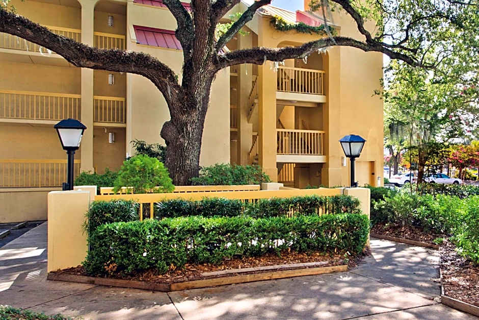 La Quinta Inn & Suites by Wyndham Charleston Riverview