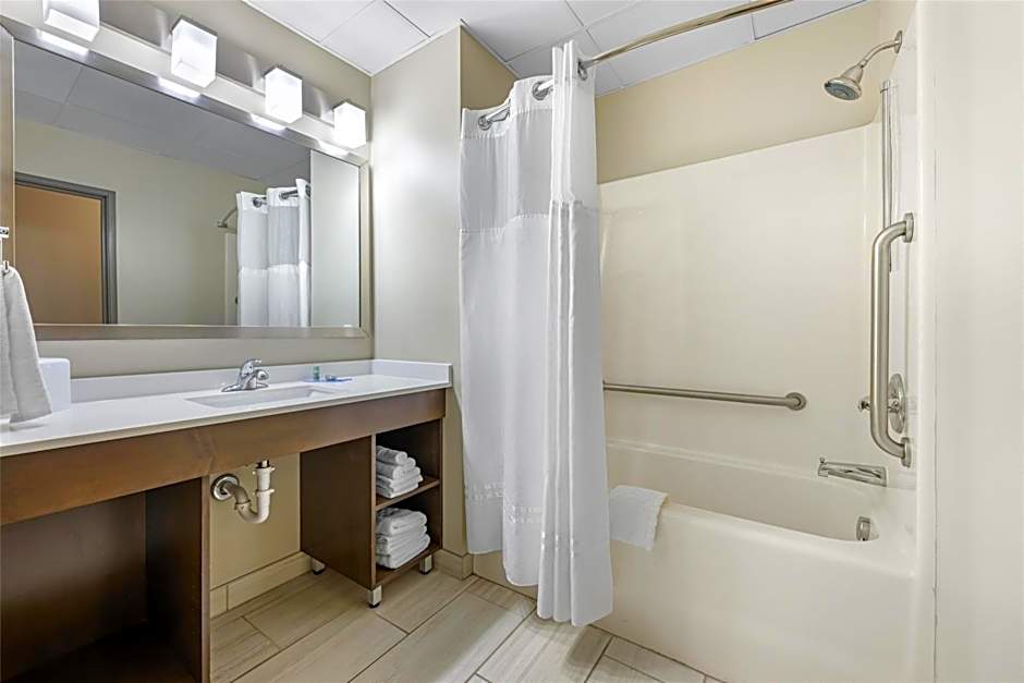 Best Western Brockport Inn & Suites