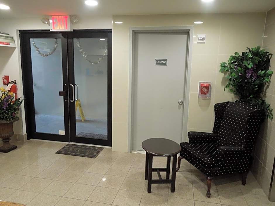 The Vue Express @ 39th Street