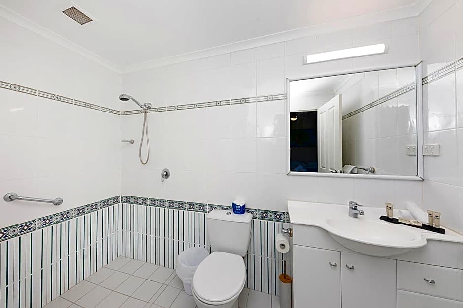 Beaches International