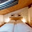 Residence Obermoarhof - Family Apartments with Pool & Playground