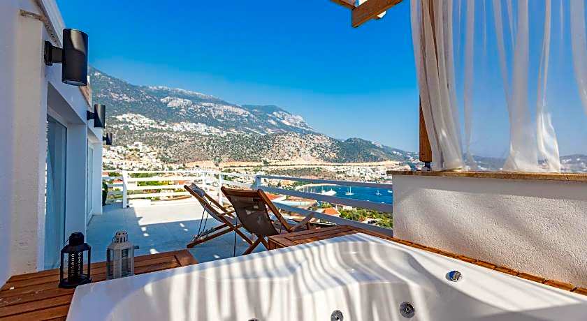 Kalkan Saray Suites Hotel