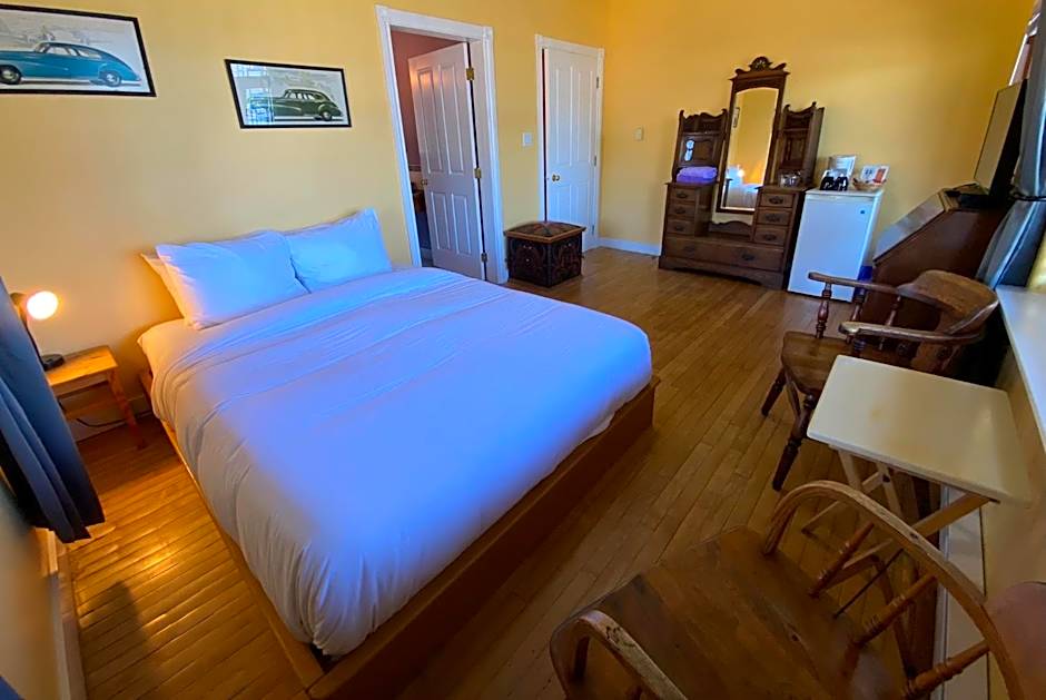 The Inn at Tough City