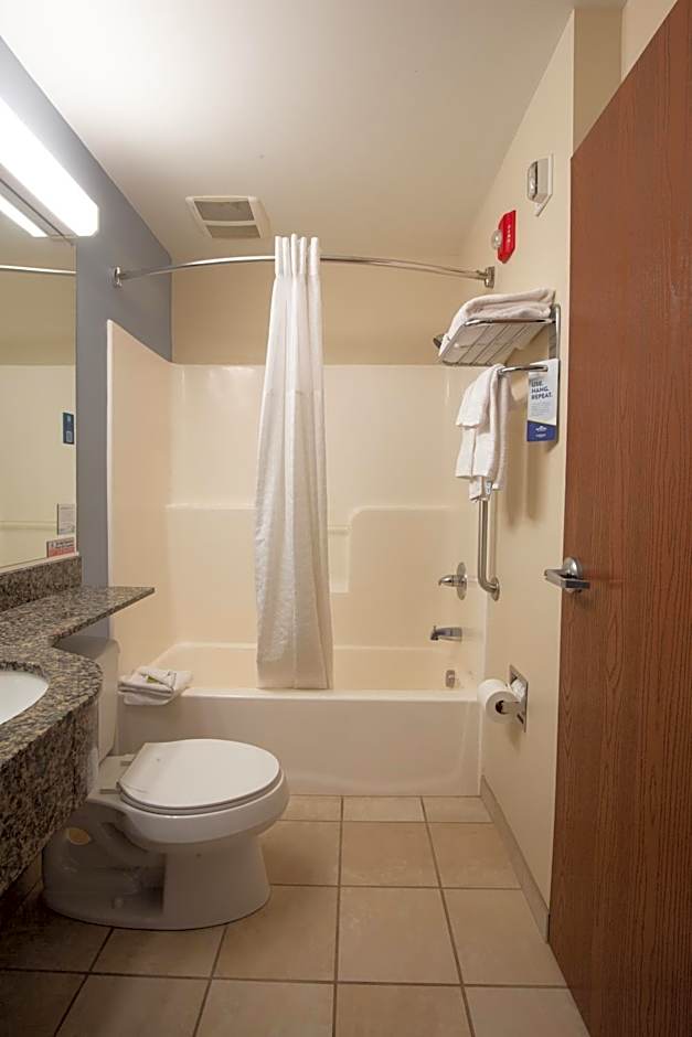 Microtel Inn & Suites By Wyndham Waynesburg