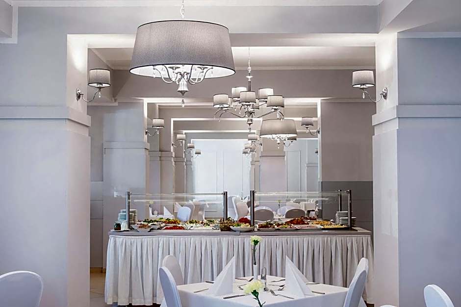 Hotel Cesarskie Ogrody